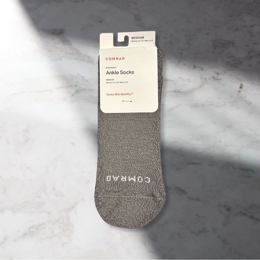 NWT Comrad Compression Ankle Socks In Grey Size M - Picture 5 of 6